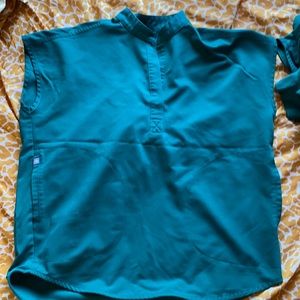 HUNTER GREEN Mandarin Figs top **bundleoption